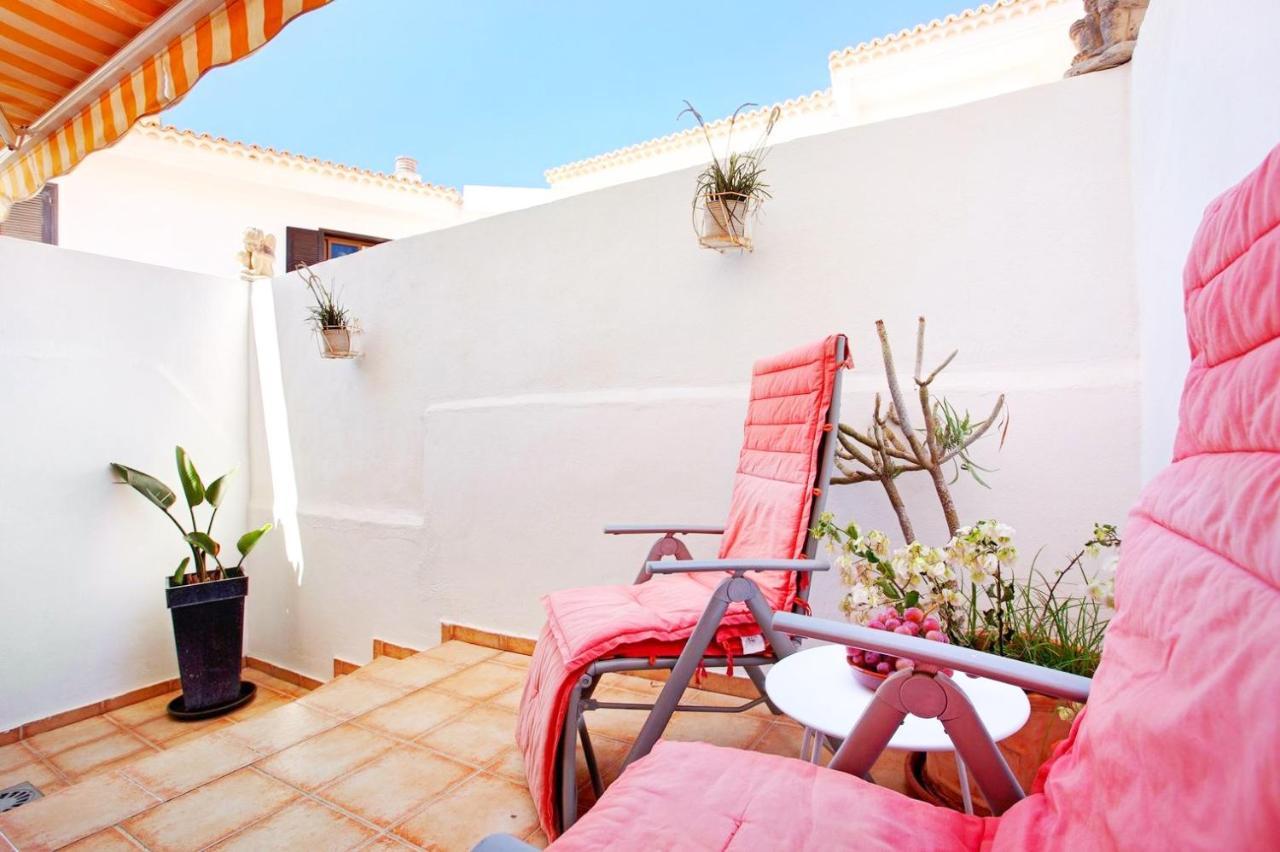 Remarkable 2-Bed House In Chayofa With Pool Esterno foto